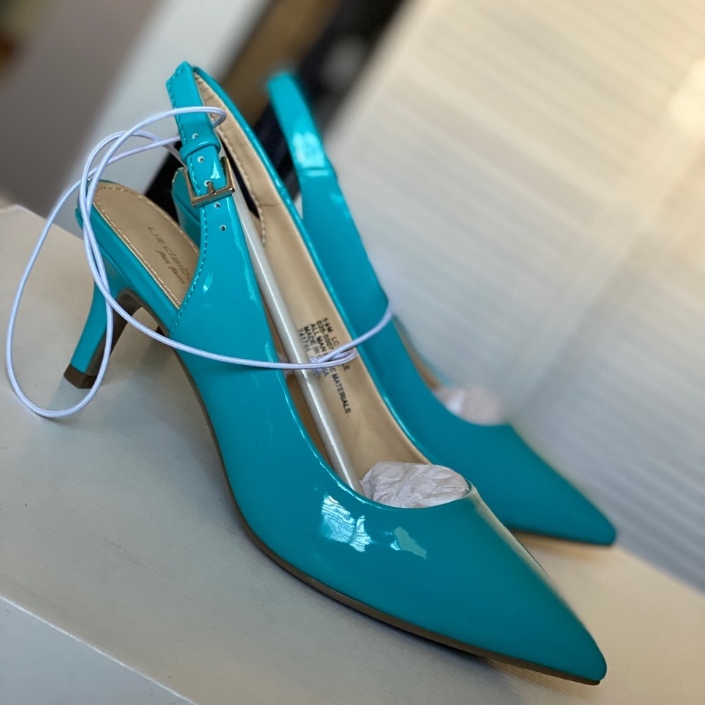Liz Claiborne Turquoise shoes